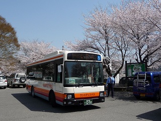 谷汲口駅から谷汲山華厳寺行きのバス